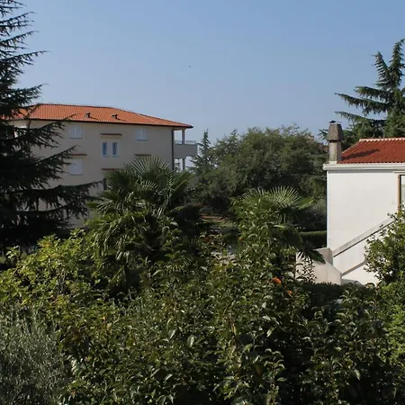 Apartments With Parking Space Porec - 7024 * Porec