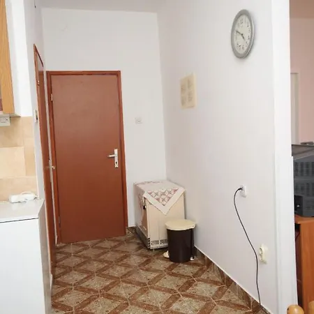 Appartamento With Parking Space - 7024