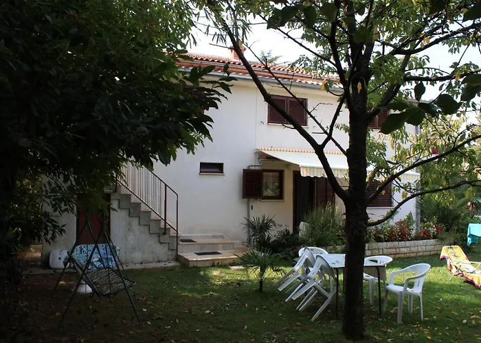 Apartments With Parking Space Porec - 7024 Apartman