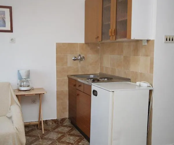 Apartments With Parking Space Porec - 7024