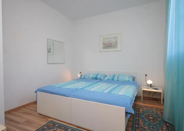 Apartments With Parking Space Porec - 7024 * Porec