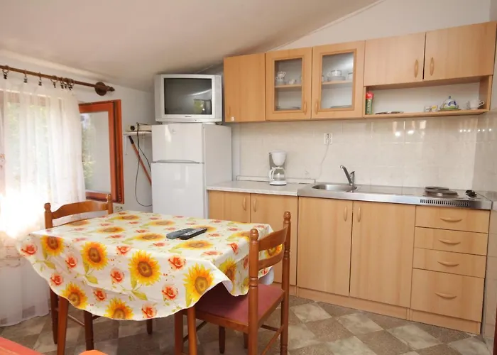 Lejlighed Apartments With Parking Space Porec - 7024