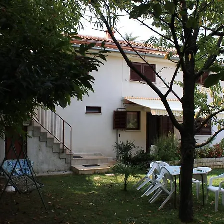 Apartments With Parking Space Porec - 7024 Lejlighed